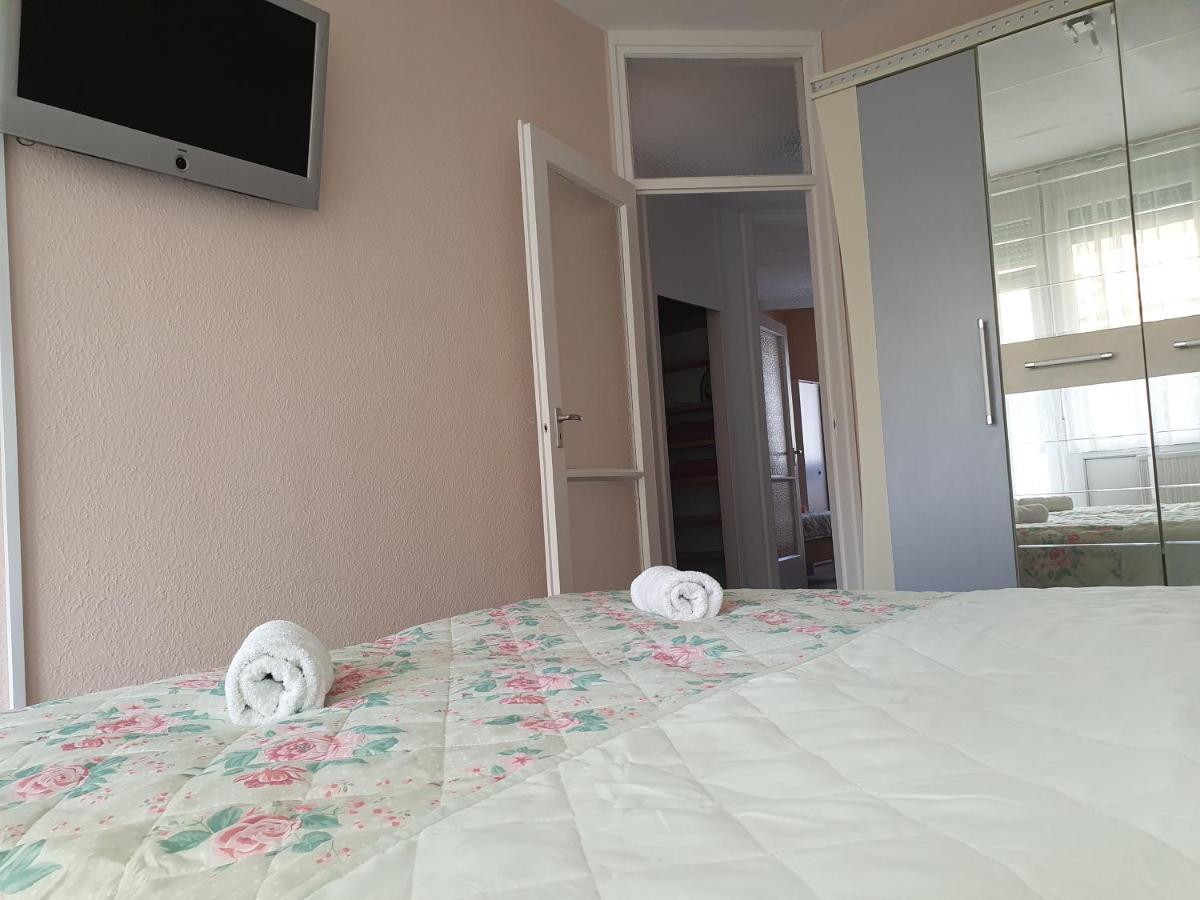 Flower Apartment Heviz Exterior photo