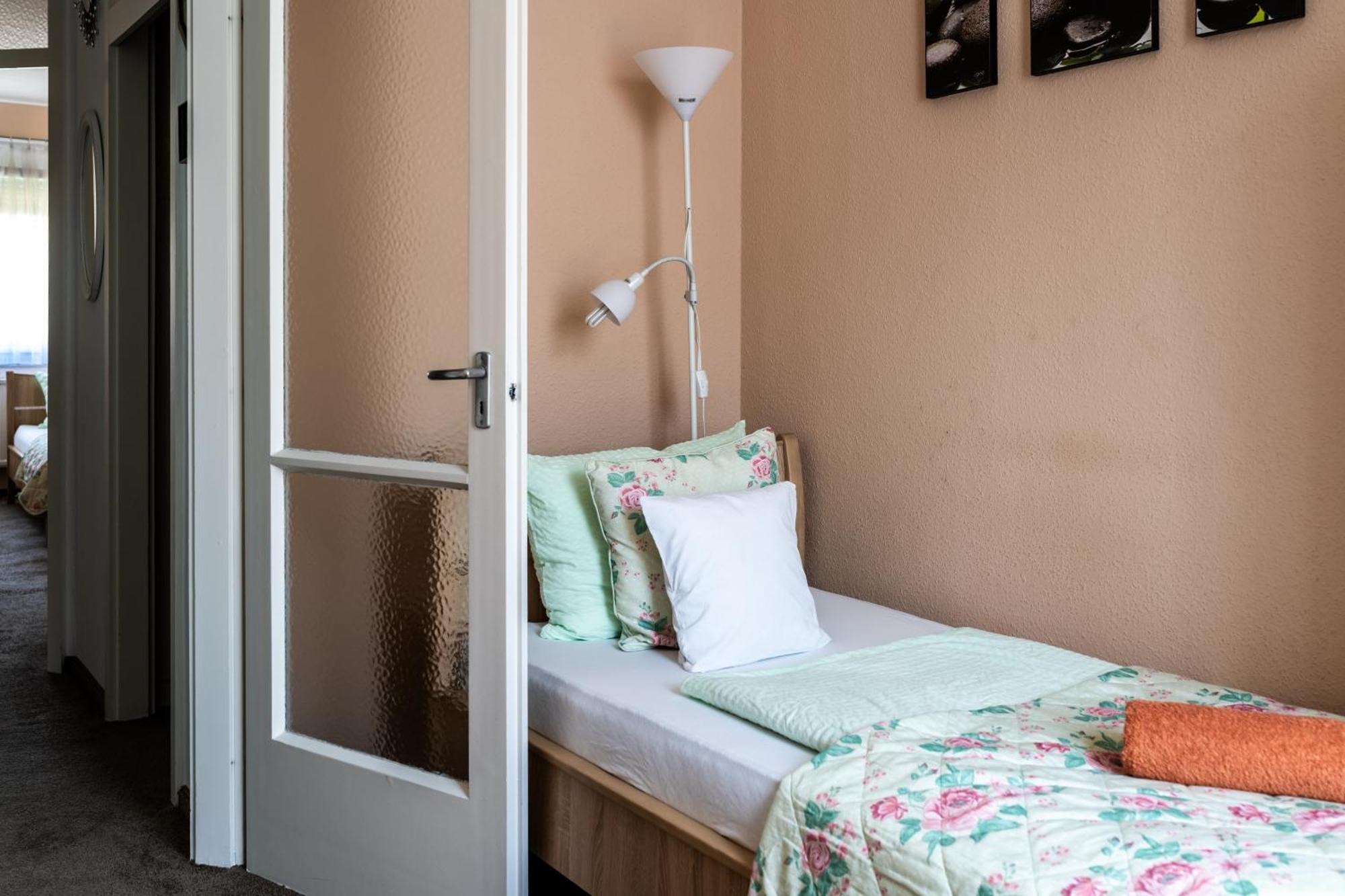 Flower Apartment Heviz Exterior photo